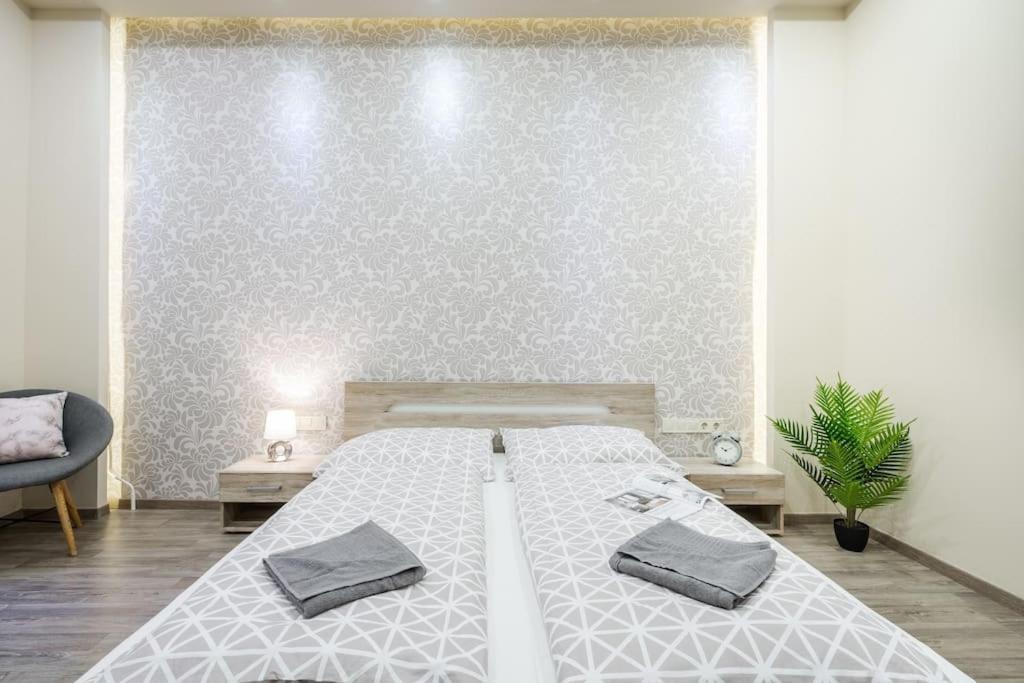 Appartamento Szalag Utca 6 Luxurious Flat Castle District Budapest Esterno foto